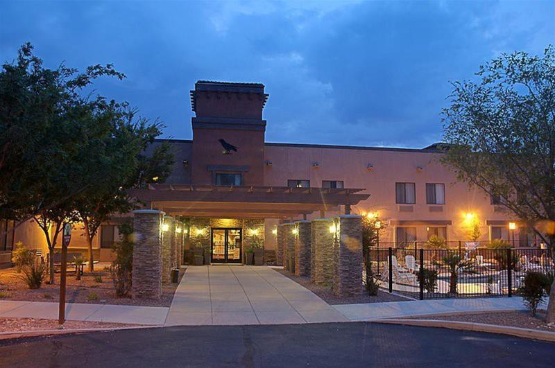 Tombstone Grand Hotel, A Baymont By Wyndham Exterior photo