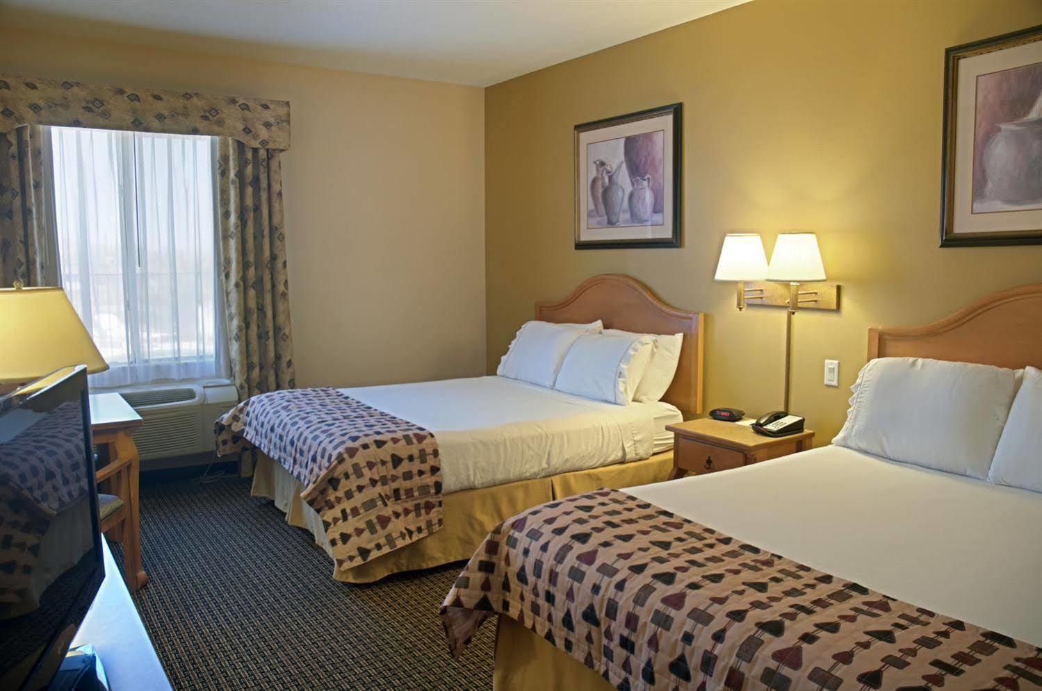 Tombstone Grand Hotel, A Baymont By Wyndham Exterior photo